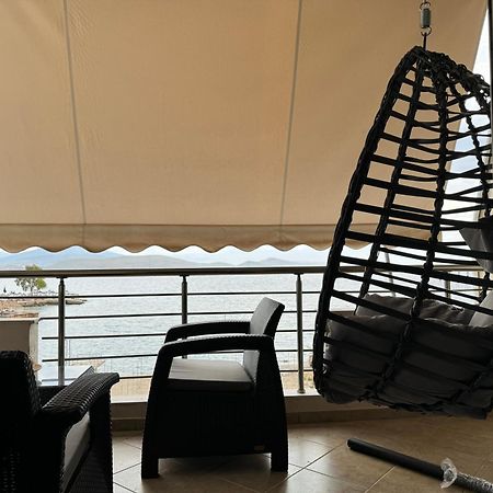 Leon Sea View Apartment Sarandë Exteriör bild